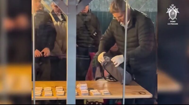 Один из автомобилей, предположительно принадлежащих фигуранту дела.