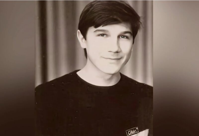 Сергей Угрюмов, решивший связать свою жизнь со сценой.