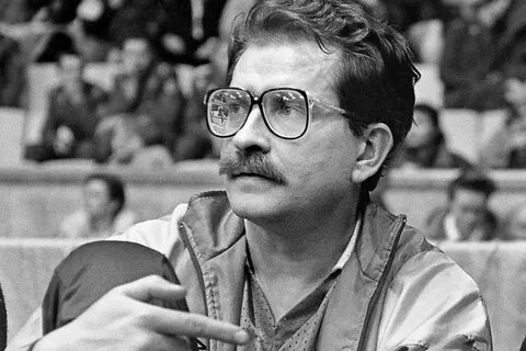 Владислав Листьев в молодости