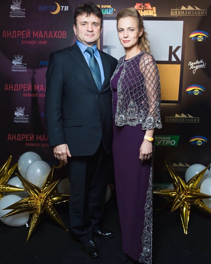 Тимур Кизяков редко появляется в соцсетях, предпочитая сохранять приватность личной жизни.