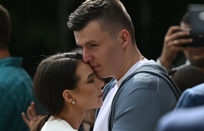 Тайны Лерчек: от миллионов до смертельного диагноза и новой любви под домашним арестом