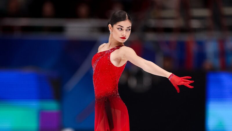 Аделия Петросян