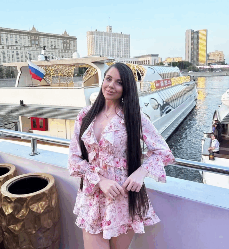 Ольга Рапунцель: Как "длинноволосая принцесса" "Дома-2" пережила предательства и войну за дочерей