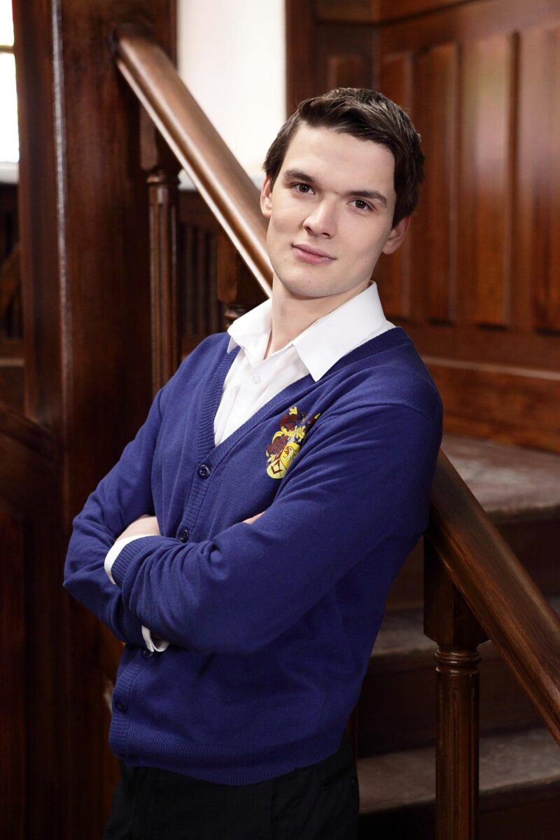 Судьбы актеров «Закрытой школы»: от триумфа до трагедий и обретенного счастья