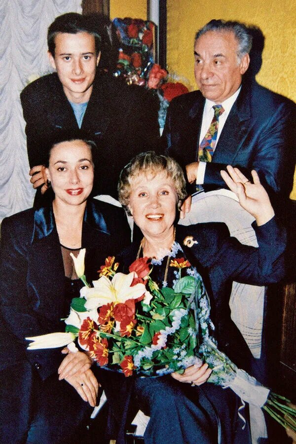 Вилли Хштоян, второй муж Надежды Румянцевой, ради которого она пожертвовала частью своей актёрской карьеры.