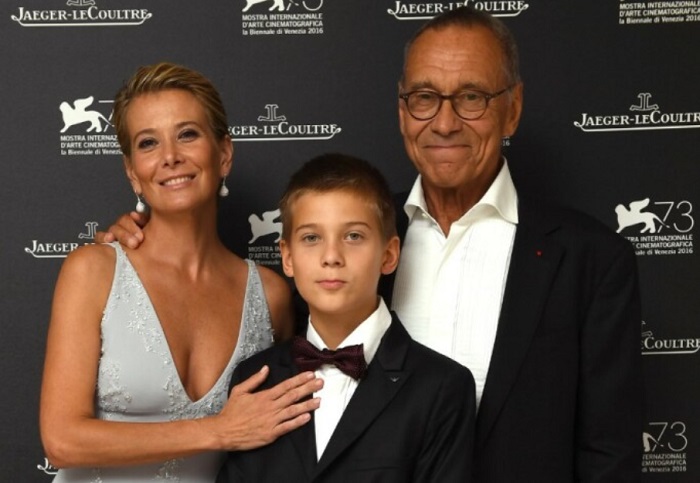 От Безрукова до Цыганова: как живут самые многодетные отцы российского шоу-бизнеса