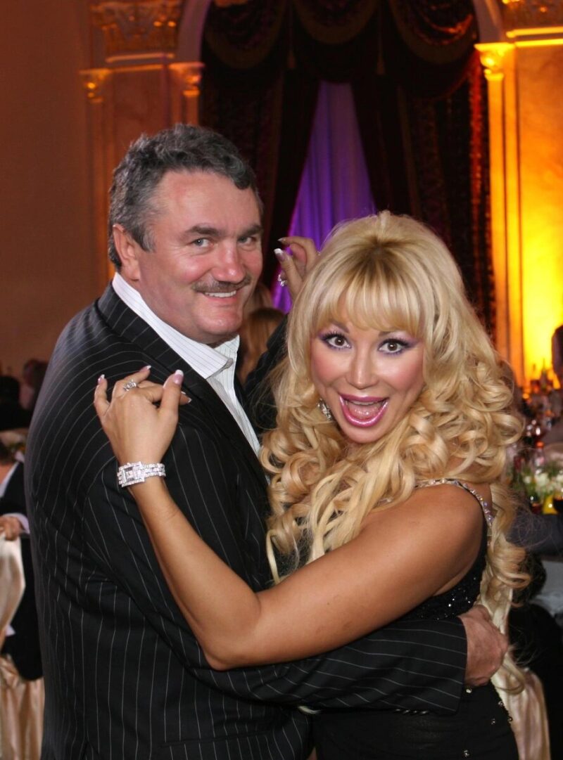 Маша Распутина с супругом Виктором Захаровым.