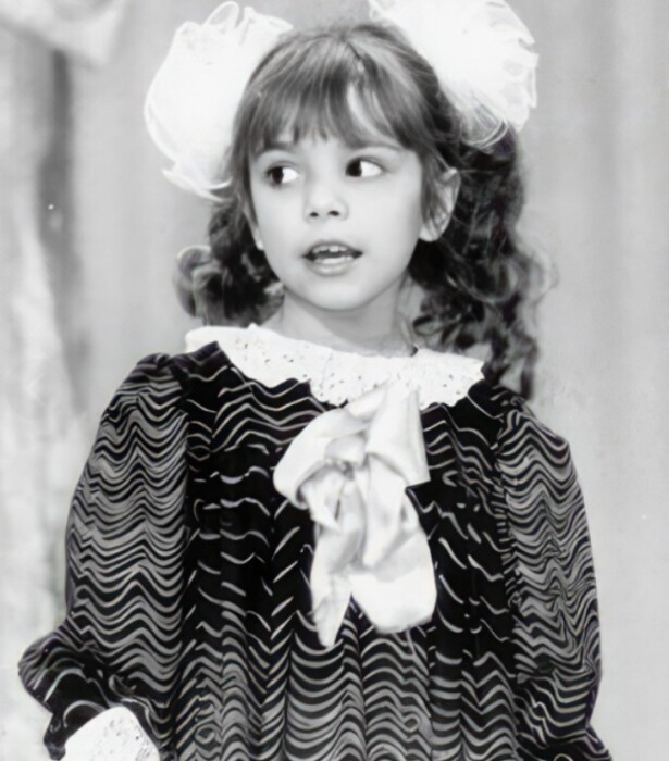 Светлана Светикова: от детской сцены до трёх детей вне брака – тернистый путь звезды мюзиклов