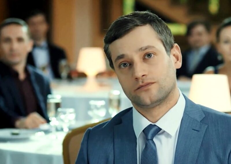 Первые шаги на театральной сцене после поступления в Щукинское училище.