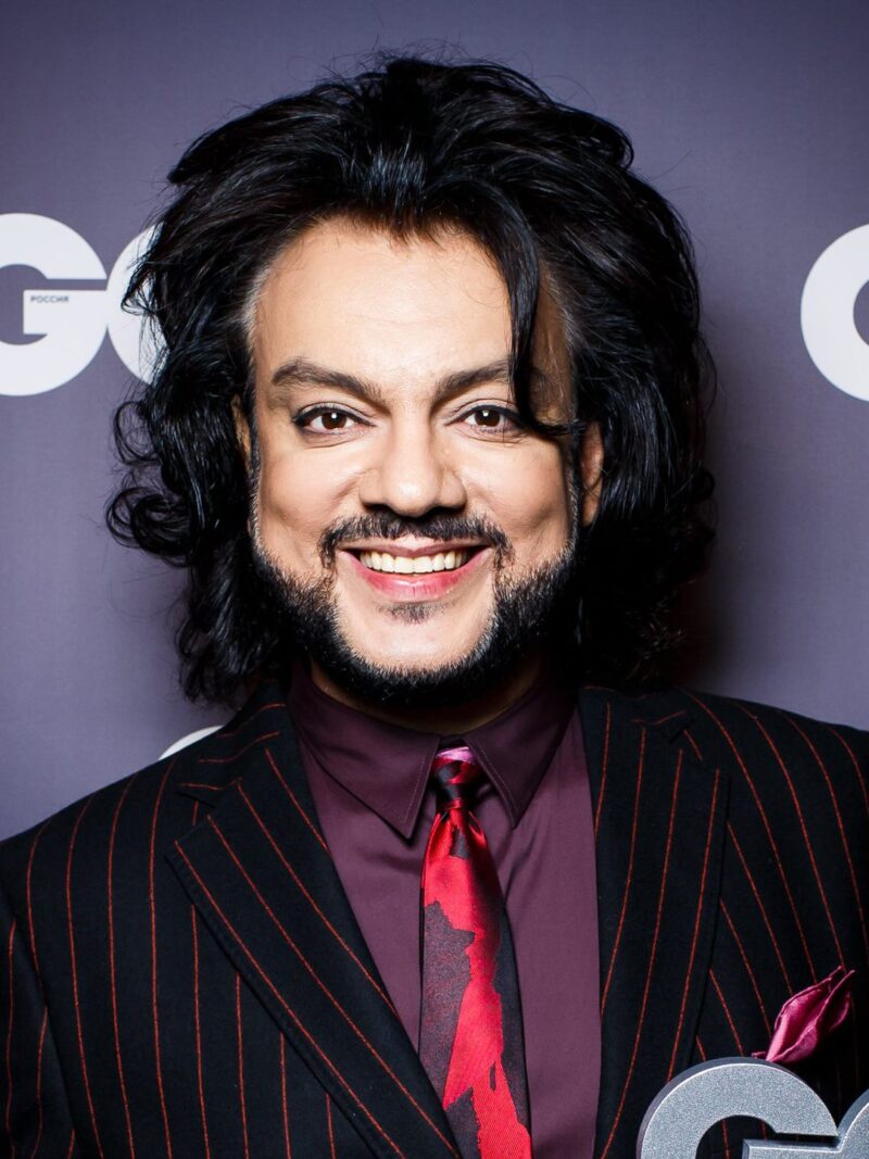 Филипп Киркоров стал Кощеем, но зрители уже предрекают провал новогодней комедии ТНТ