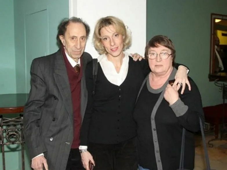 «Мой сын Гриша»: Юлия Рутберг о предательстве мужей и обретенном покое