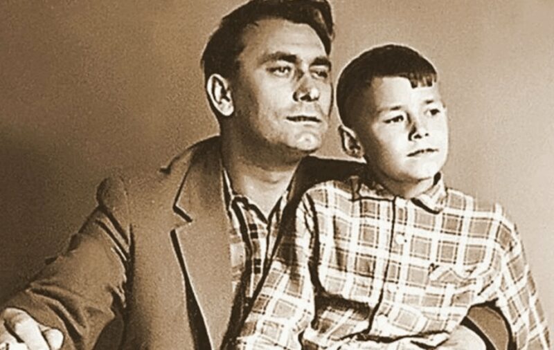Отец и сын: Владимир и Александр Самойловы