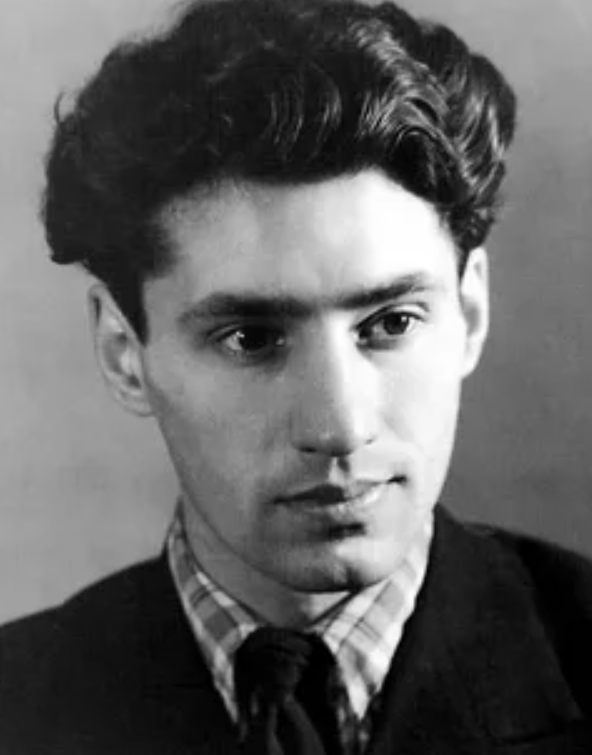 Молодой Спартак Мишулин, прошедший через тяжелые испытания юности.