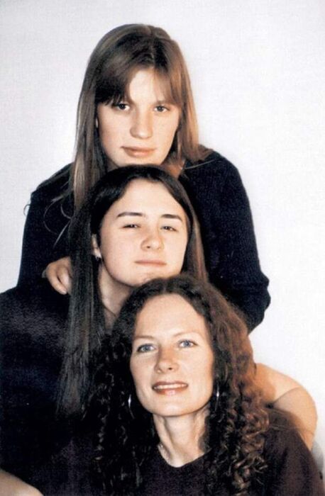 Драма Ирины Бразговки: как актриса скрывала дочь от Кончаловского и выживала в 90-е