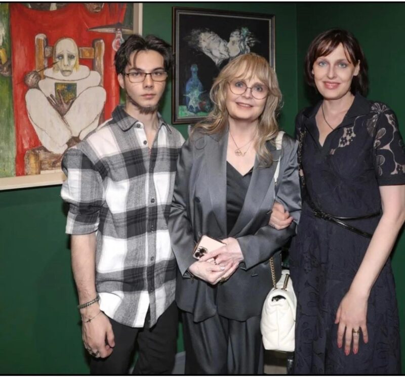 Семья, созданная по зову сердца.