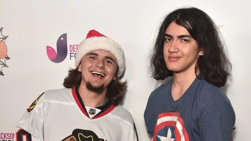 Золотая клетка славы и боль потери: как живут 29-летний Принс, 27-летняя Пэрис и 23-летний Биджи Джексоны, которые «обязаны отцу карьерой»?