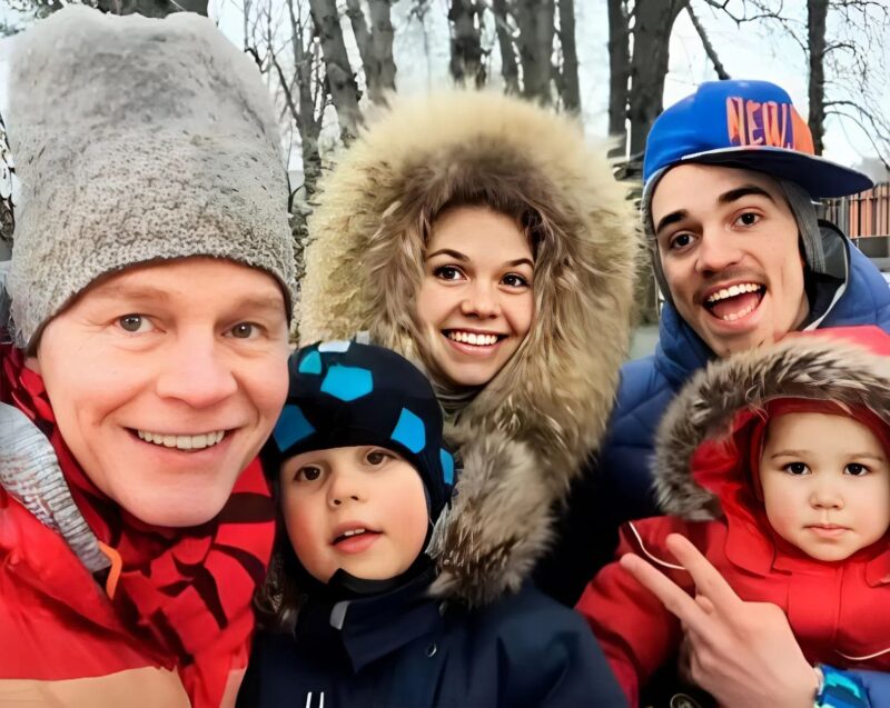 «Мой сын Гриша»: Юлия Рутберг о предательстве мужей и обретенном покое