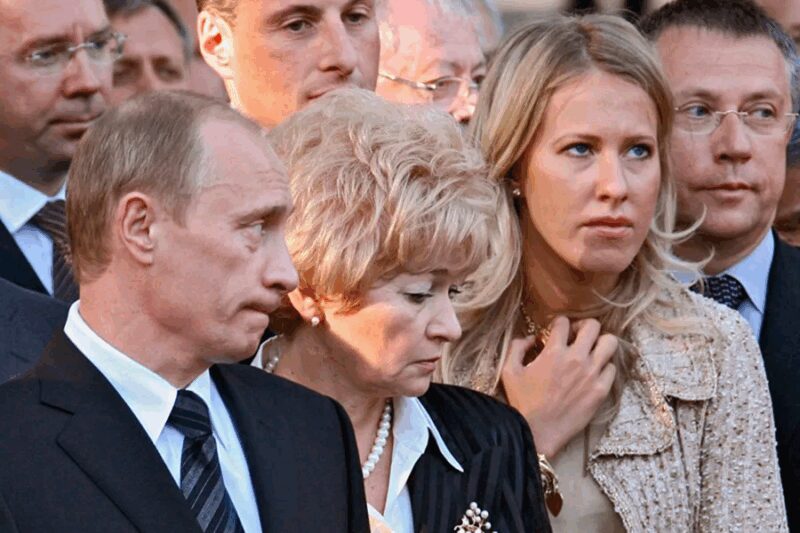 Режиссёр Никита Михалков открыто поставил вопрос о роли сенатора Нарусовой в политике.