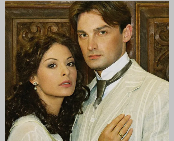 Александр Арсентьев со своей супругой, актрисой Анной Гарновой