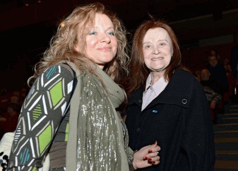 Маргарита Терехова с дочерью Анной, которая стала её главной опорой в борьбе с болезнью.