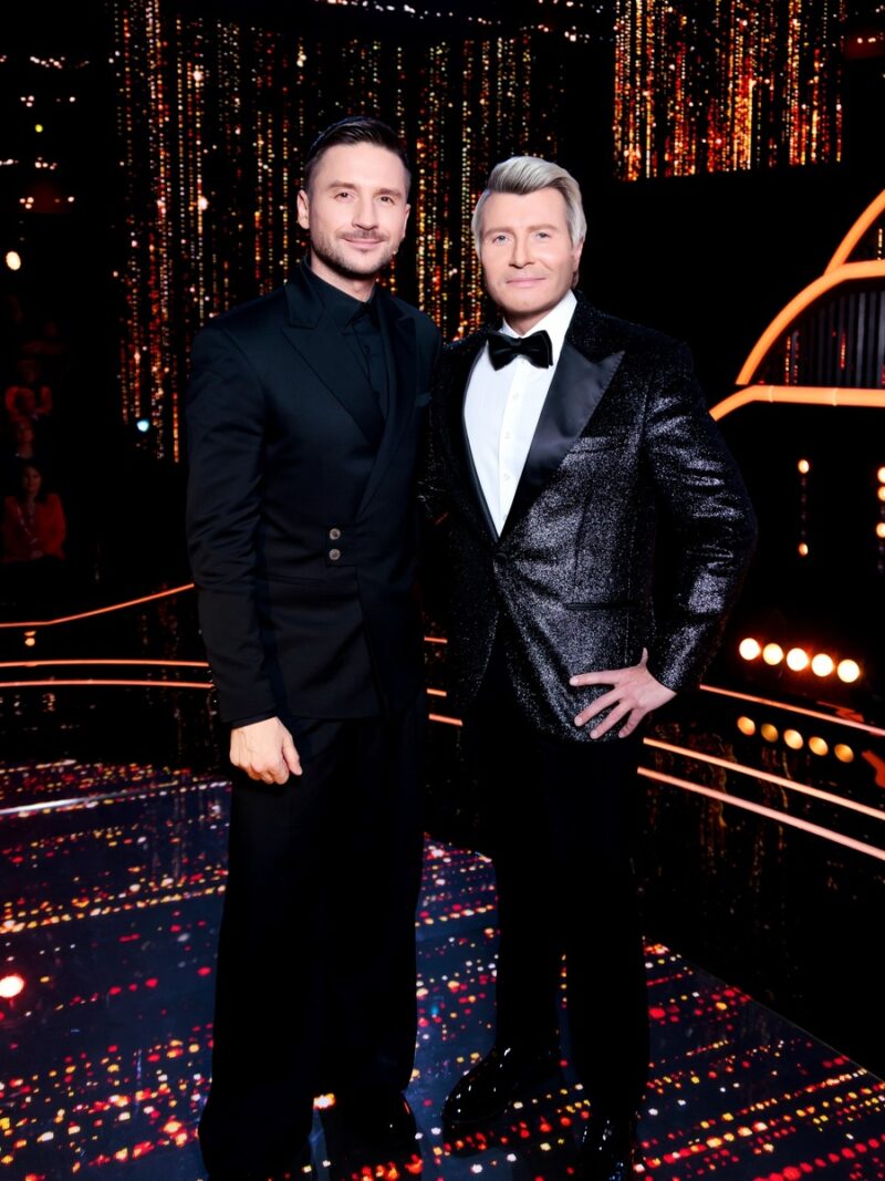 Виктория Лопырёва была одной из ярких спутниц артиста.