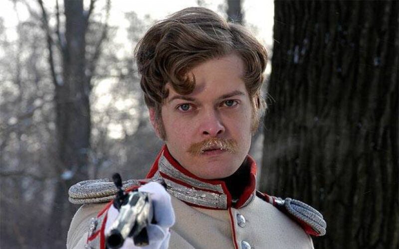 Киновоплощение трагедии: кадр из фильма о последней дуэли Пушкина.