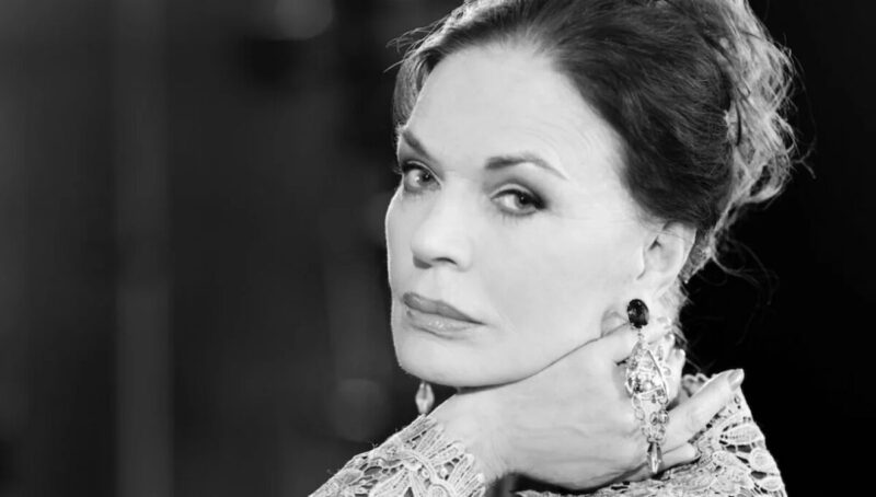 Взгляд, полный мудрости и достоинства