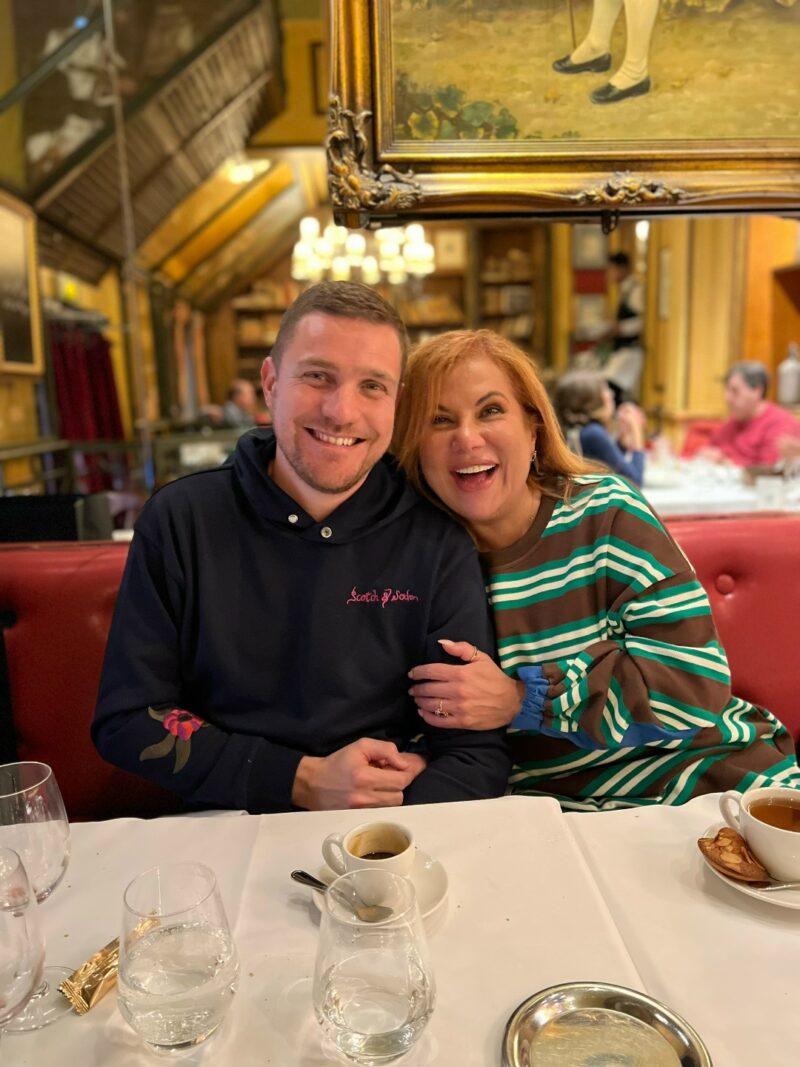 «Без меня он пропадет»: Как Марина Федункив сбежала от абьюзера и стала мамой в 53 года