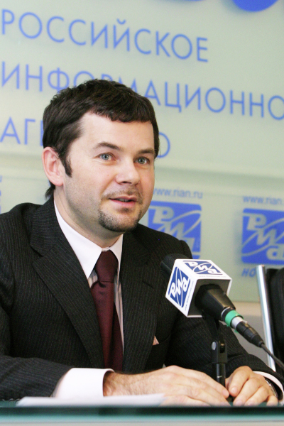 Елена Подкаминская: Как перфекционистка из «Кухни» дважды обожглась в любви и стала многодетной мамой