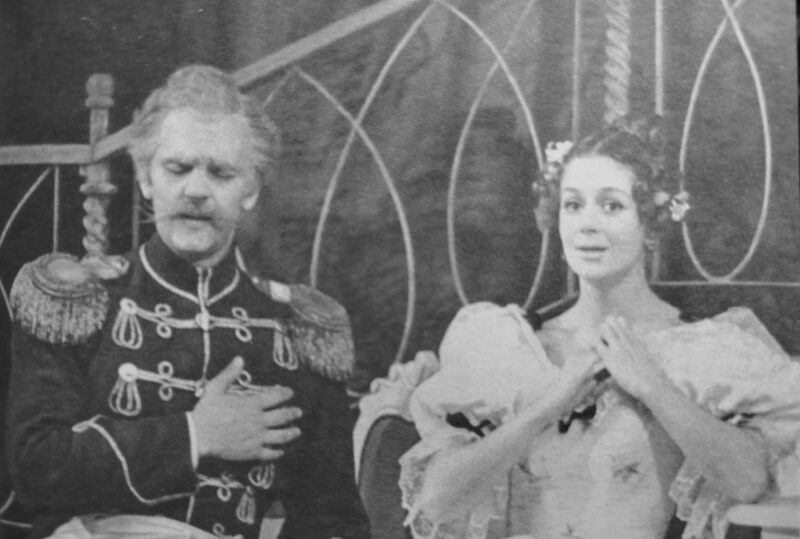 Екатерина Райкина: как дочь великого артиста пережила измены, опасную аварию и три развода