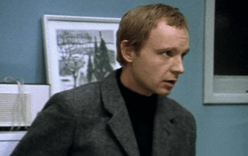 Олег Табаков в своей дебютной главной роли Саши Комелева в фильме «Тугой узел».