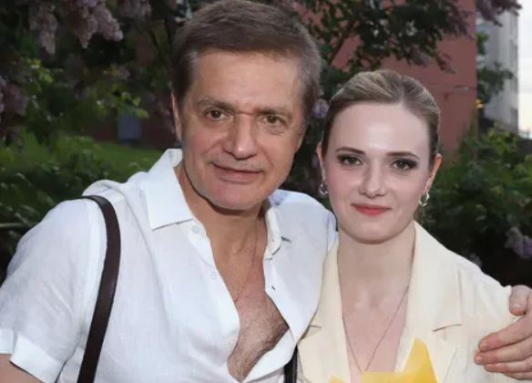 Константин Лавроненко с любимой дочерью Ксенией