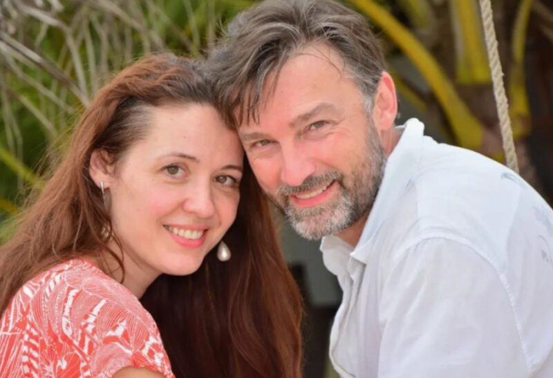 Счастливый отец пятерых приемных детей