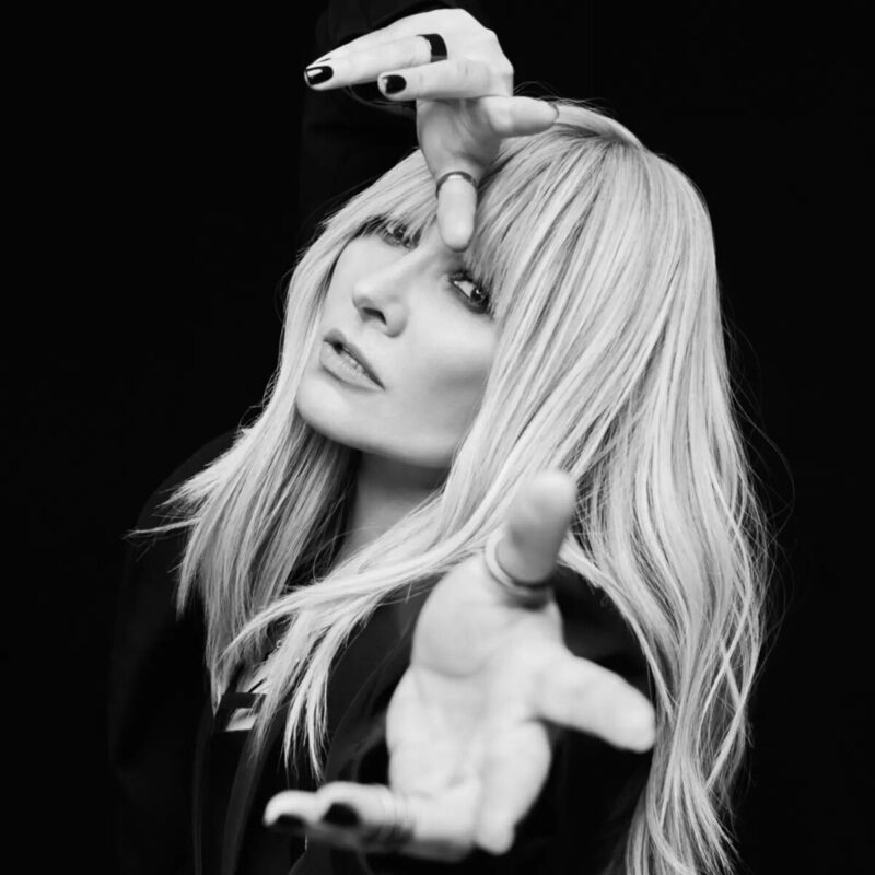 Новая глава: Анжелика Агурбаш ценит нематериальные блага