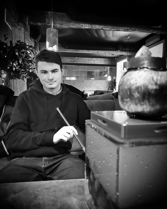 Максим Щеголев: От «цыганских страстей» до отца особенного сына, объединившего всех бывших жен