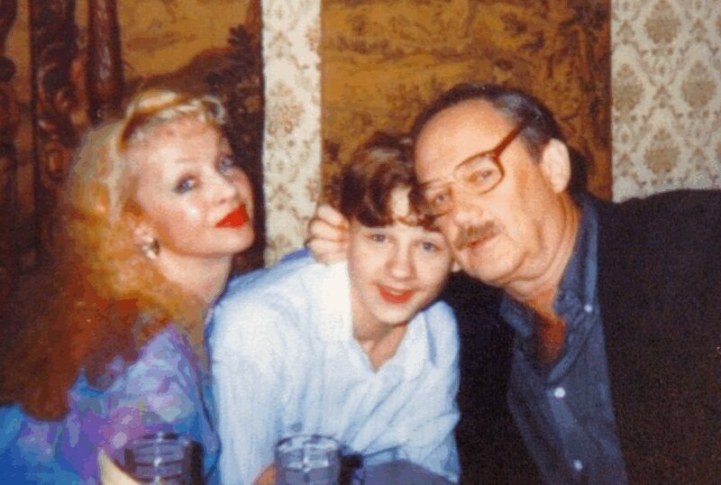 Семейная идиллия, которая оказалась лишь временной.