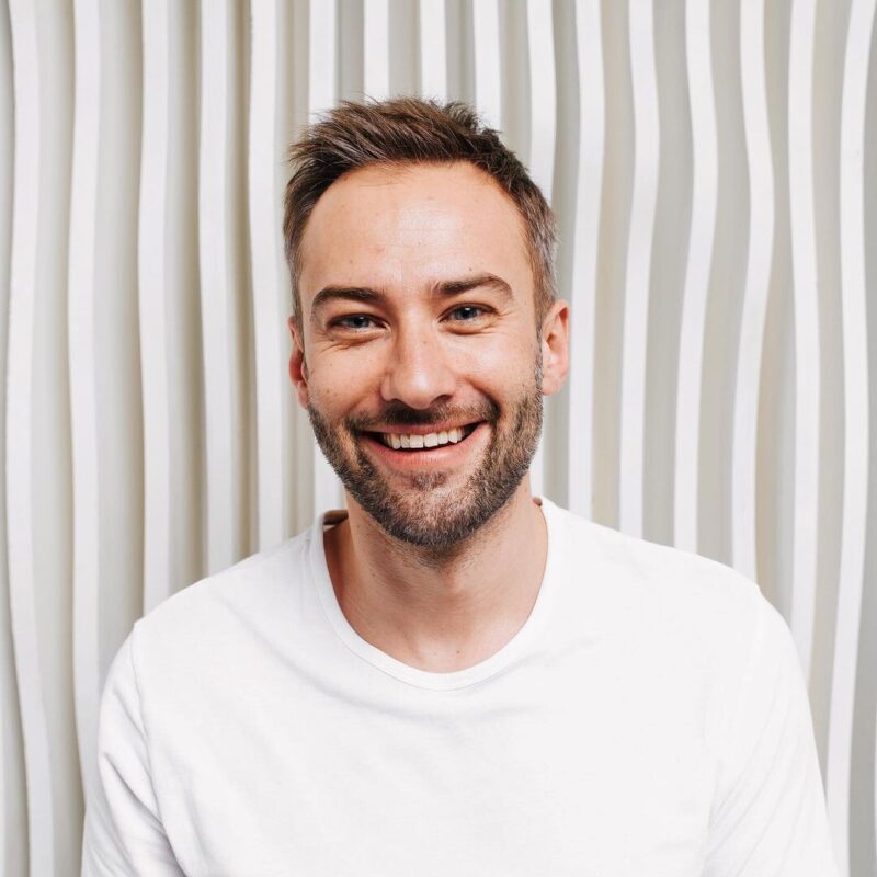 Первая жена Дмитрия Шепелева: почему телеведущий годами молчал о своём браке