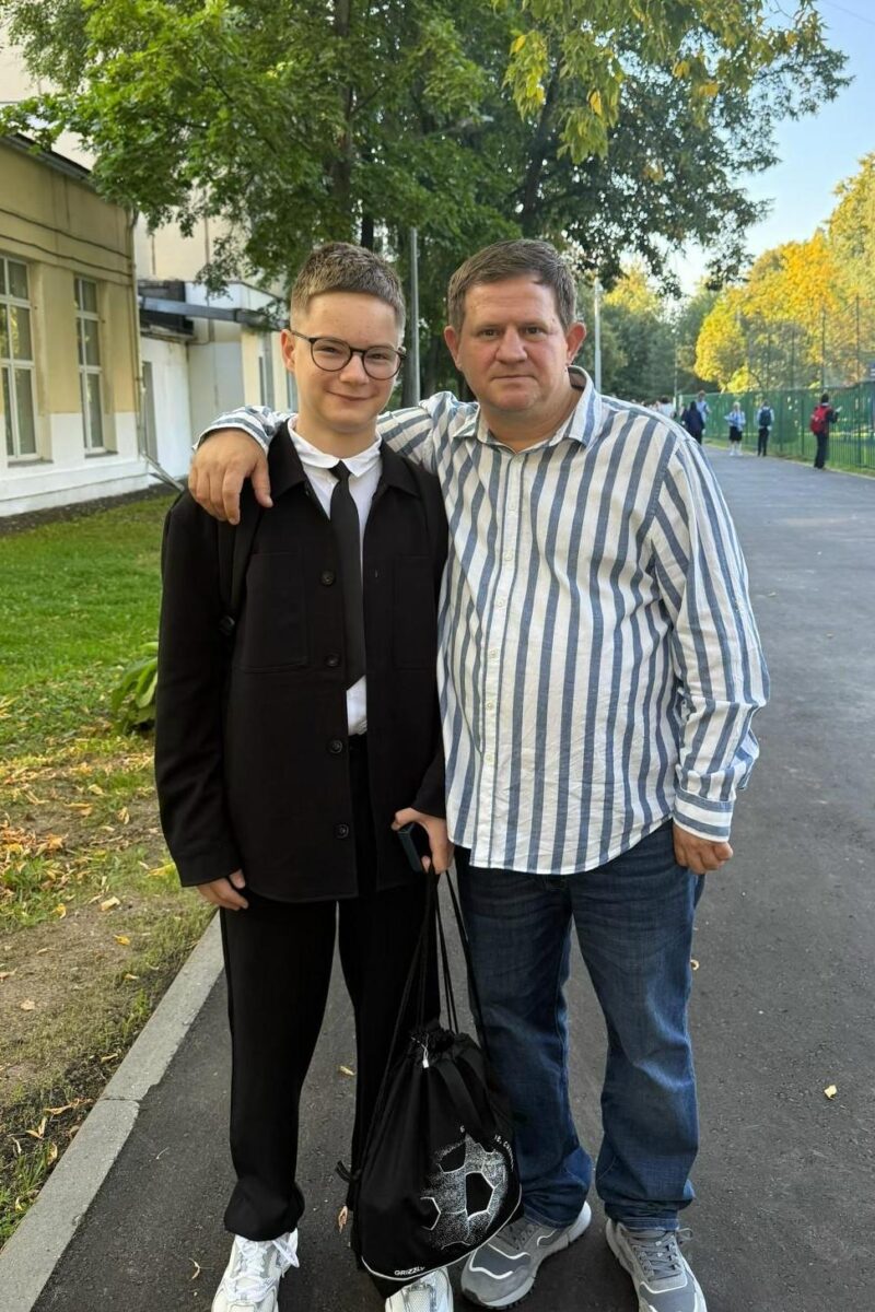 Три брака Александра Обласова: от первой любви к тайной свадьбе в 48 лет