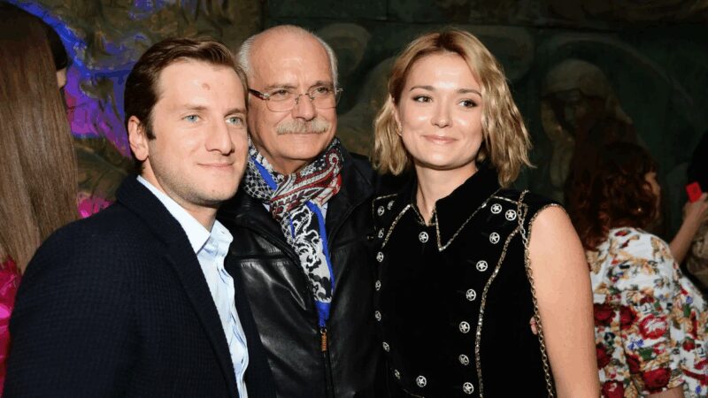 Резо Гигинеишвили рядом с бывшим тестем Никитой Михалковым и Надеждой Михалковой.