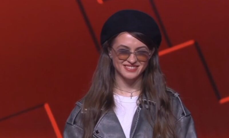 Диана Дохоян исполнила мощную балладу Селин Дион.