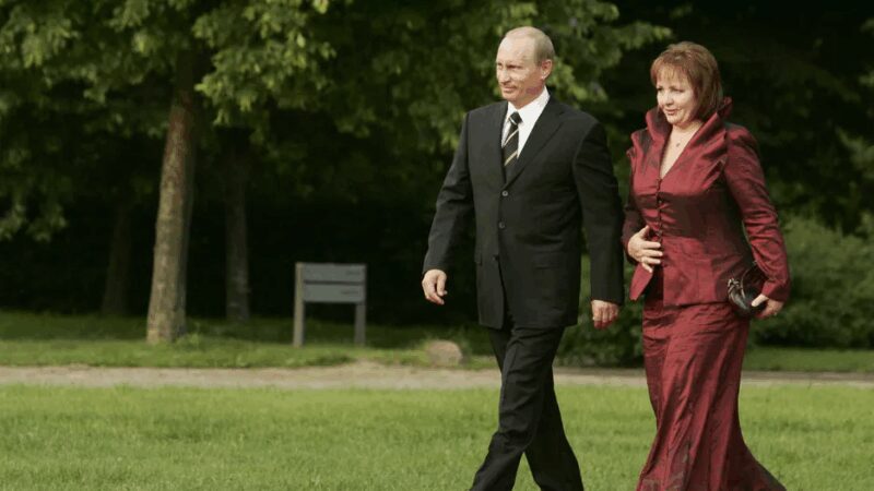 Образ первой леди часто вызывал споры.