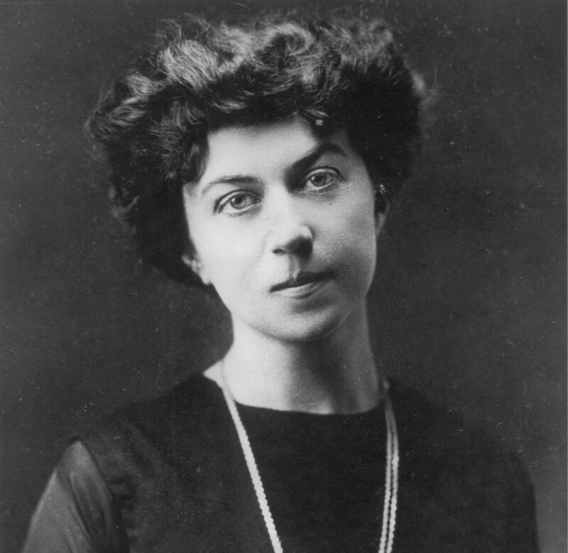 Маленький Миша Коллонтай с матерью Александрой, чьи пути разойдутся на долгие десятилетия.