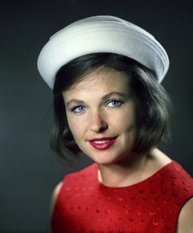 Наталья Фатеева в одном из своих фильмов, приковавшая взгляды миллионов.