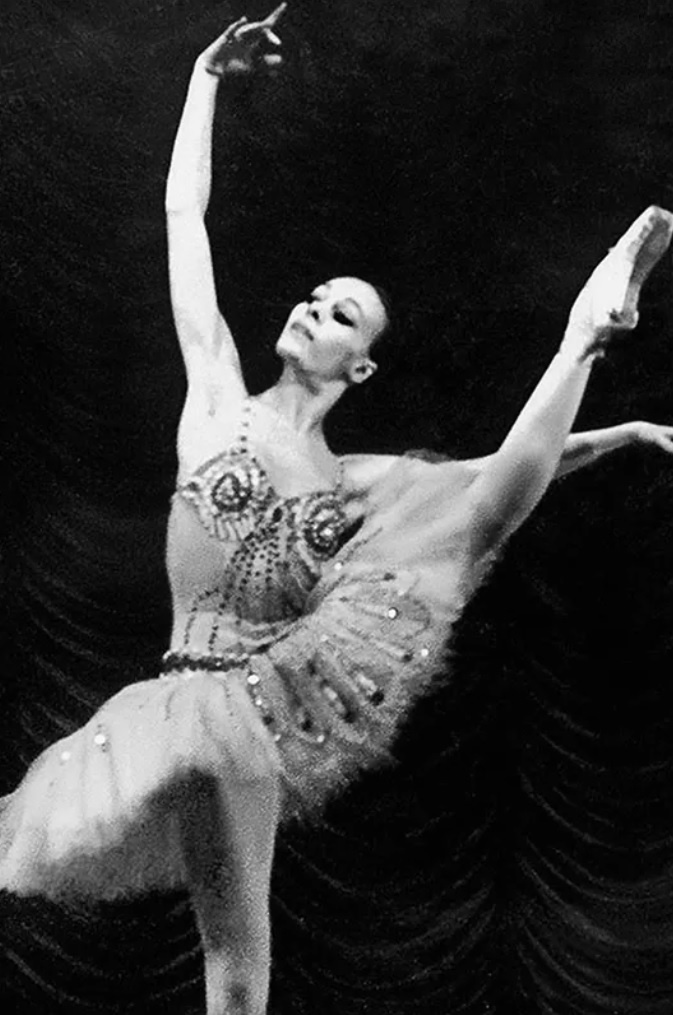 Ольга Ломоносова в юности, 90-е годы.