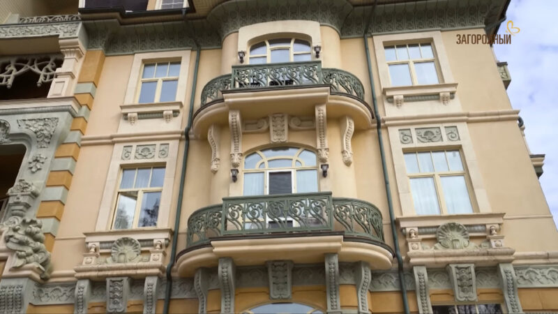 Рабочая зона кухни: функциональность и минимализм.