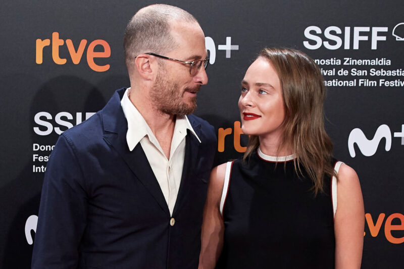 Путь Аглаи Тарасовой: бунтарство, звездные романы и неожиданное задержание с вейпом