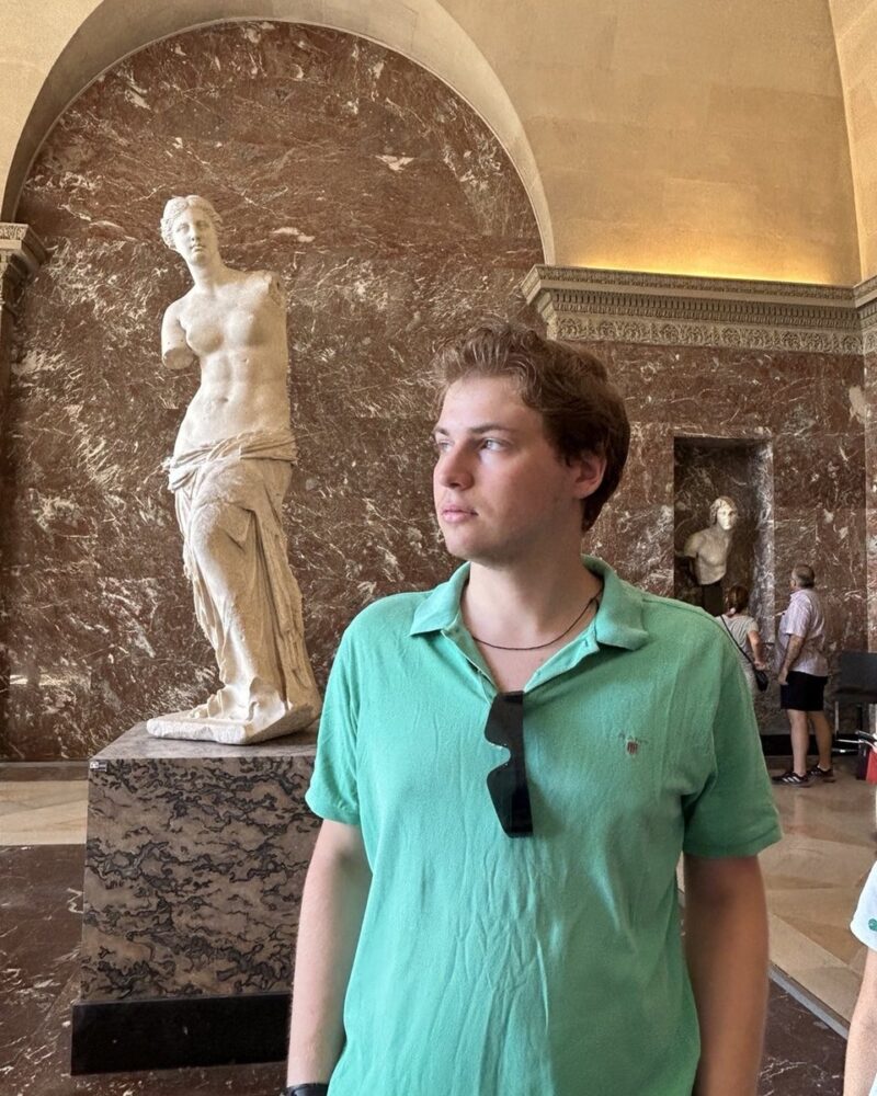 Георгий, старший сын Дарьи Юрской.