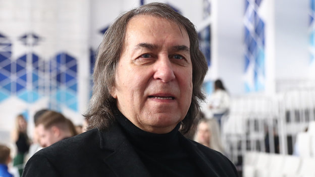 Исторический момент: Александр Иншаков и Джеки Чан, две легенды мирового экшен-кино, на встрече в Китае.