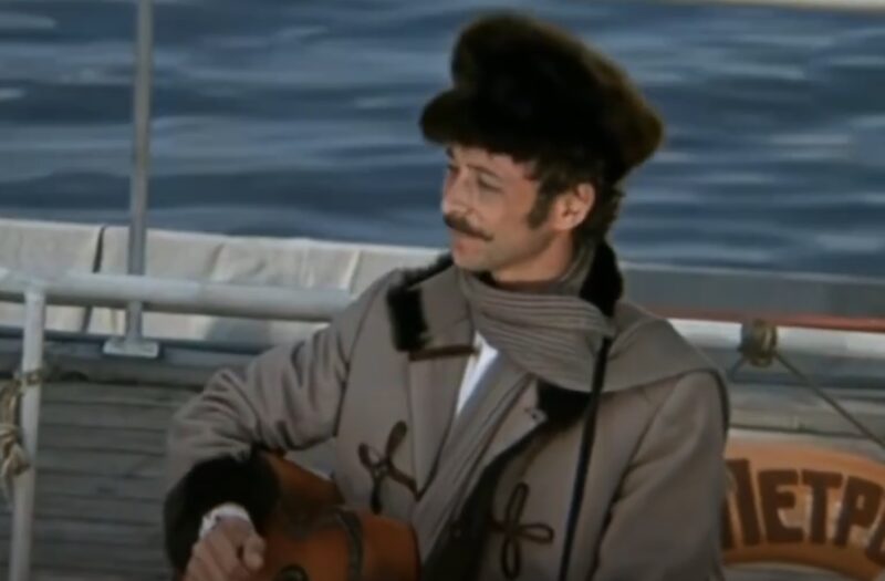 Олег Даль в образе Евгения Крестовского.