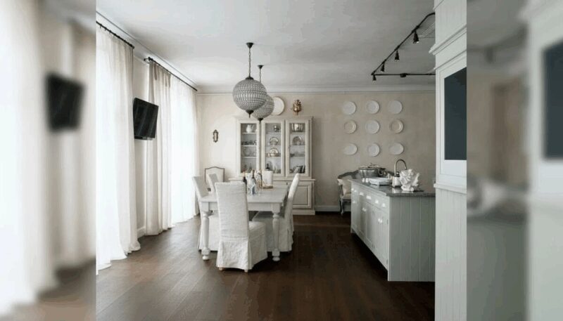 Гостевой домик с собственной библиотекой – уголок для уединения и размышлений.